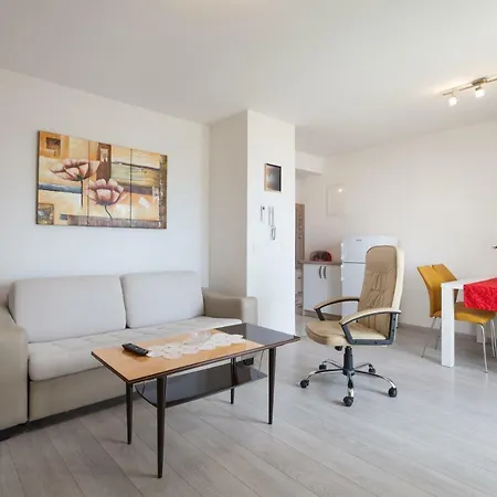 Turtle Gardens Apartament